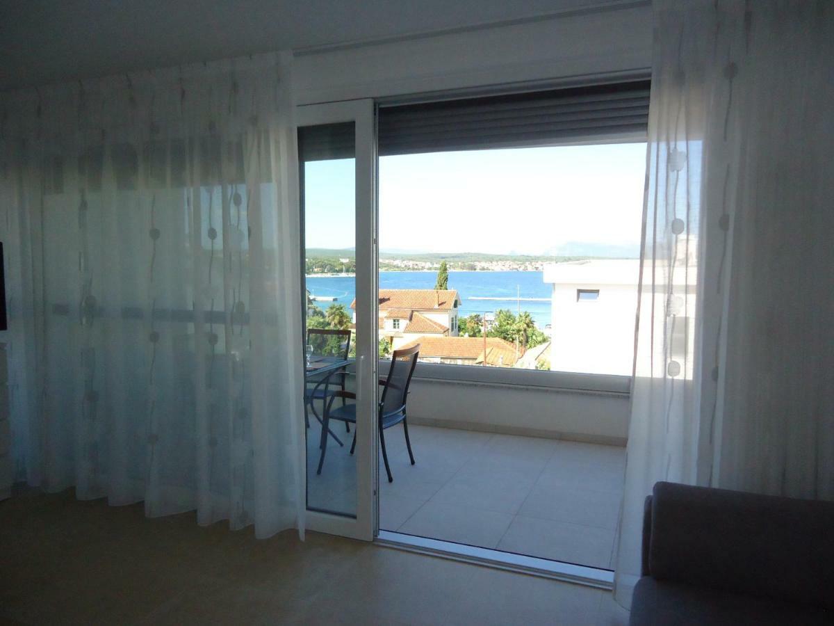 Apartment Pipe Малинска Экстерьер фото