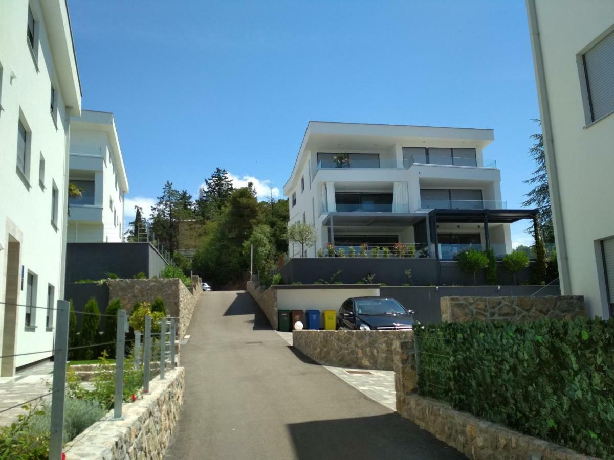 Apartment Pipe Малинска Экстерьер фото